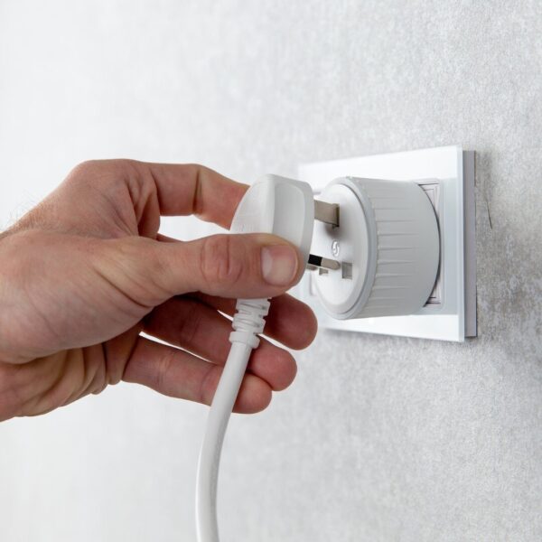 Plug in use